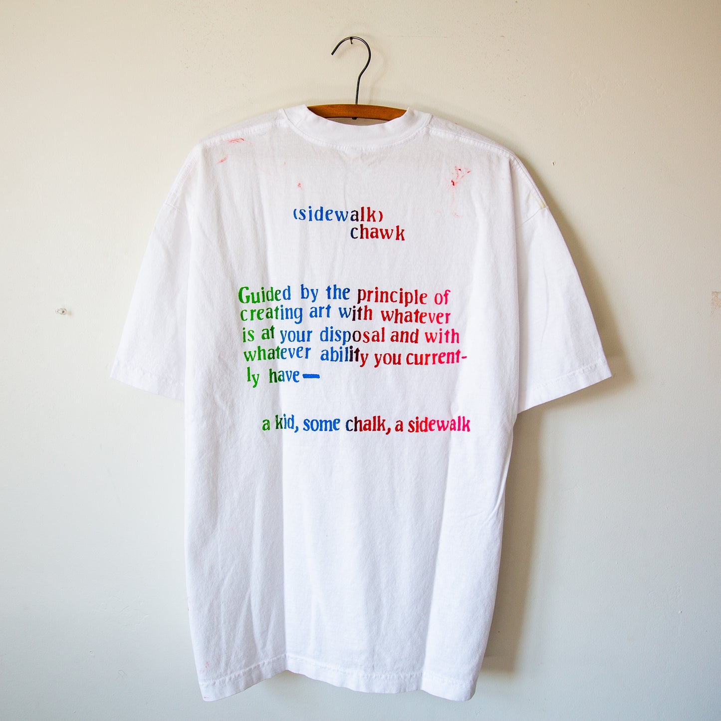 brand signage baby t-shirt, fountain print