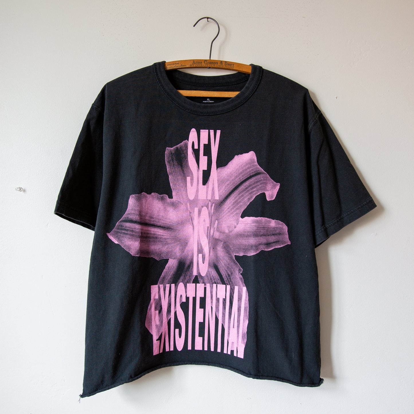 SEX IS EXISTENTIAL, sz XL