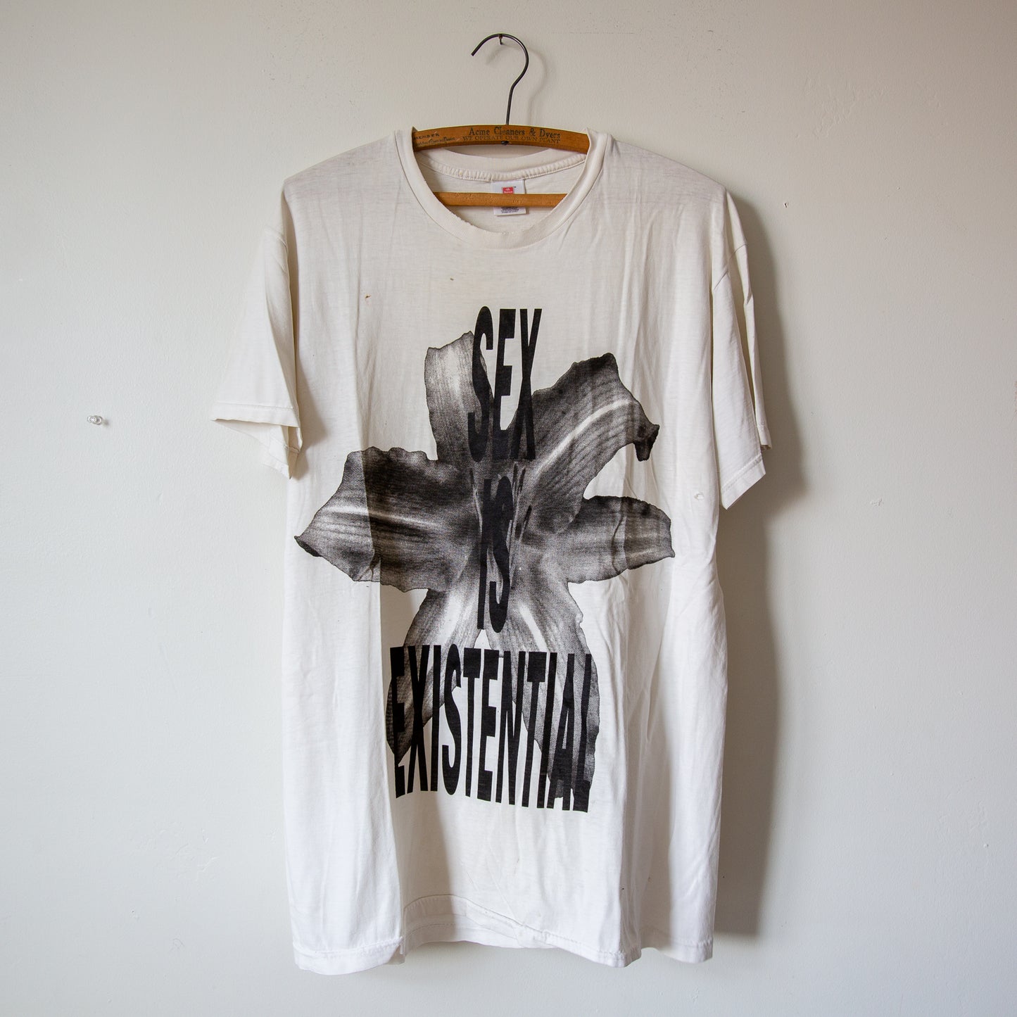 SEX IS EXISTENTIAL, sz L