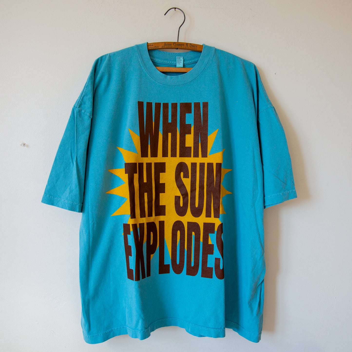 SUN EXPLODES t-shirt, light blue