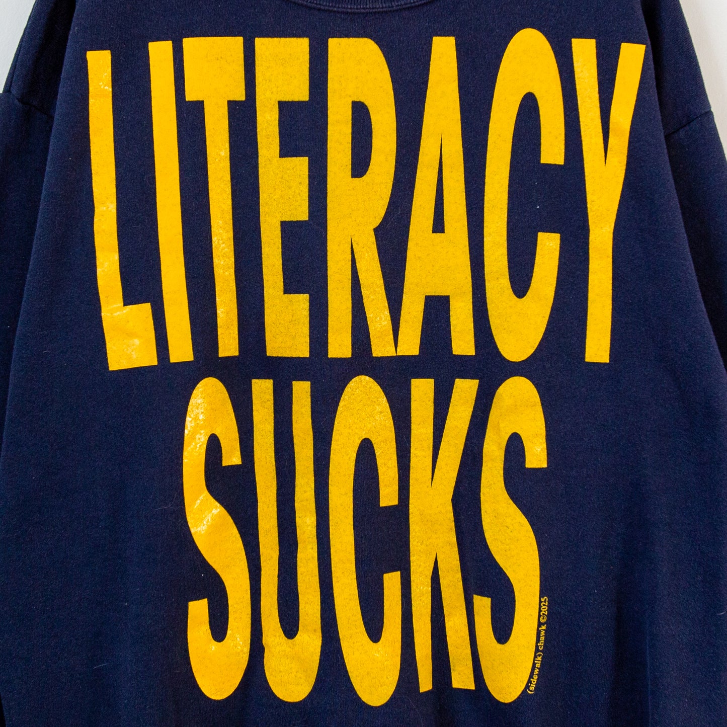 LITERACY SUCKS, sz L/XL