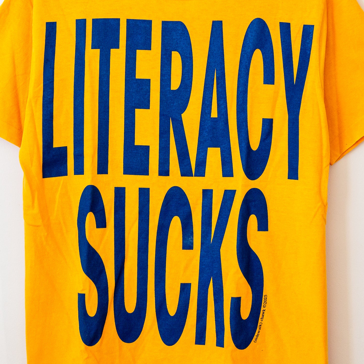 LITERACY SUCKS, sz M