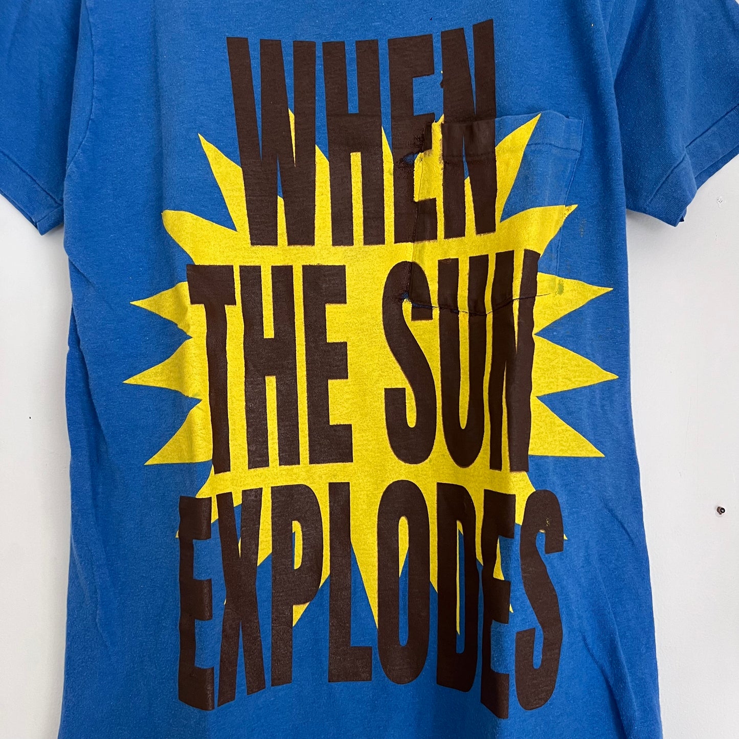 SUN EXPLODES, sz M