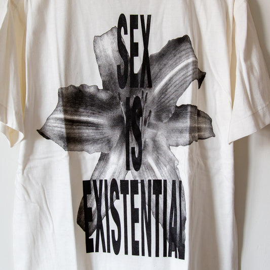 SEX IS EXISTENTIAL, sz L