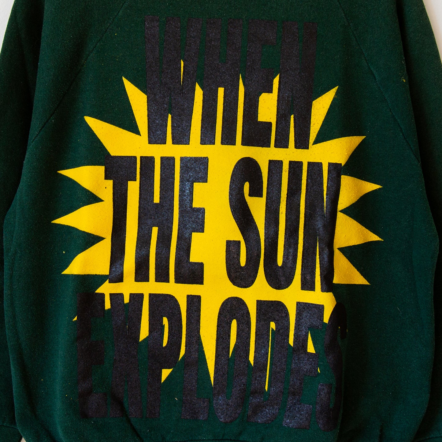 SUN EXPLODES, sz M