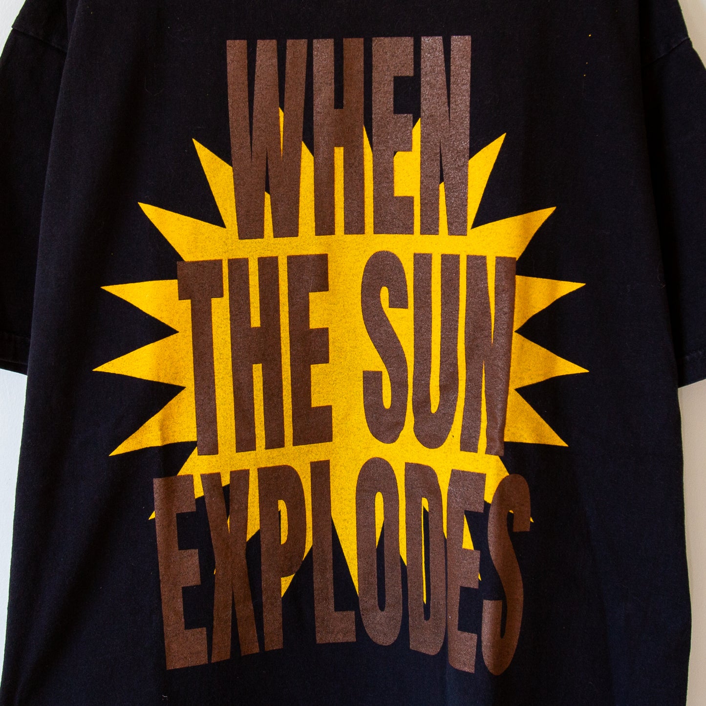 SUN EXPLODES, sz XXL