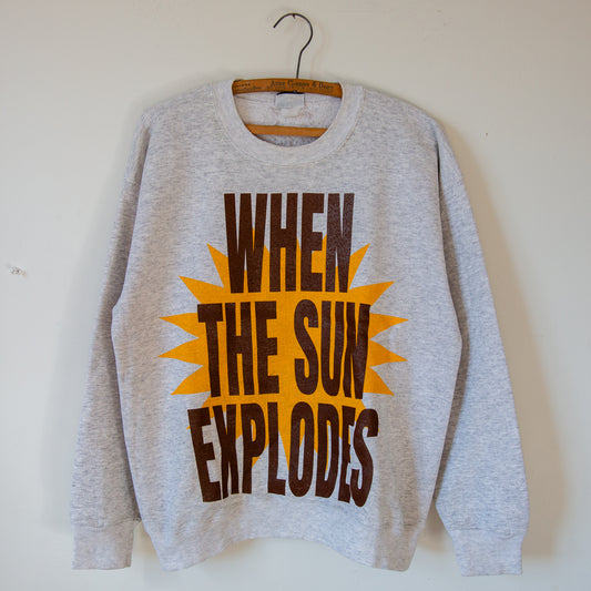SUN EXPLODES, sz L