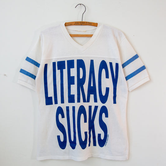 LITERACY SUCKS, sz M/L