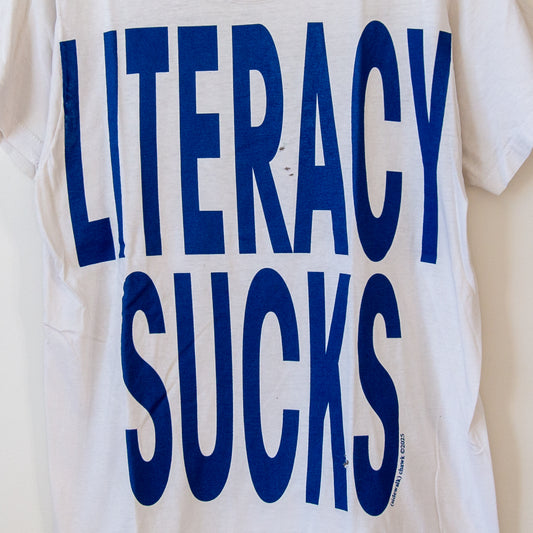 LITERACY SUCKS, sz M