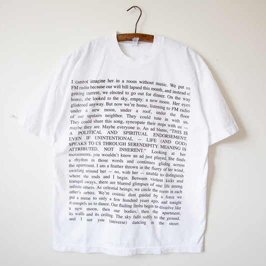I SEE YOU (UNIVERSE) DANCING IN THE STREET t-shirt, white
